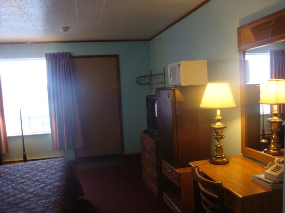 Currys Motel By Oyo Saginaw Mi Værelse billede