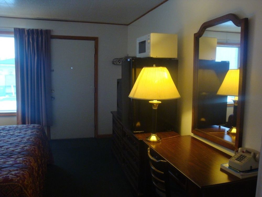Currys Motel By Oyo Saginaw Mi Værelse billede